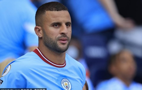 曝埃弗顿已开启沃克转会谈判 费内巴切也对其感兴趣