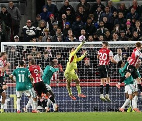 利物浦2-3布伦特福德 遭遇联赛四连败