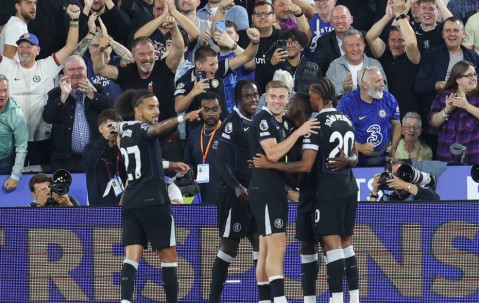 高清：英超切尔西5-1西汉姆 蓝军众将激情庆祝
        
    高清：英超切尔西5-1西汉姆 蓝军众将激情庆祝