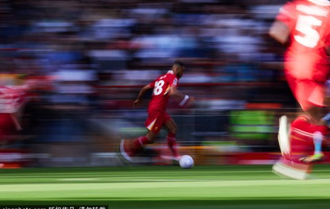 官宣！利物浦3500万欧敲定弗林蓬！阿诺德最佳替身空降，荷兰帮集结完毕？