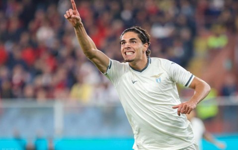 3-0，23岁意大利新星无敌单刀兜射，66岁萨里率意甲劲旅终结2连败