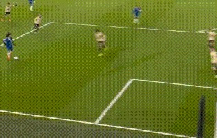 一场0-3！让巴萨看清现实：前5轮才7分+对2豪门全败，争前八无望