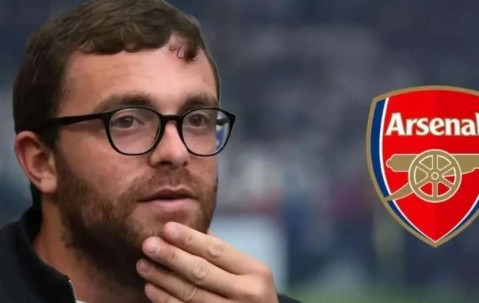 阿森纳突袭19岁法甲天才！阿尔特塔密谋压哨签，内维尔预言要成真？